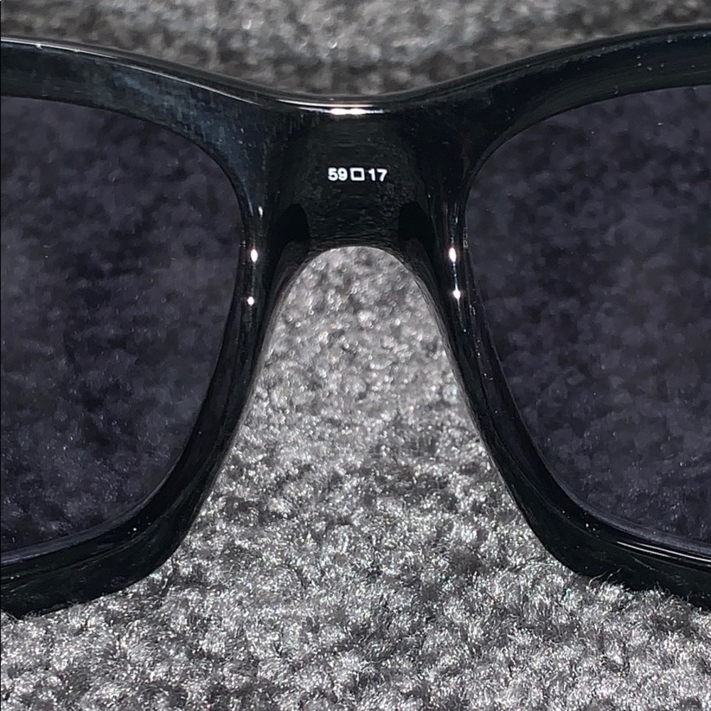Puma Women’s Black Sunglasses 🕶 - Picture 6 of 8
